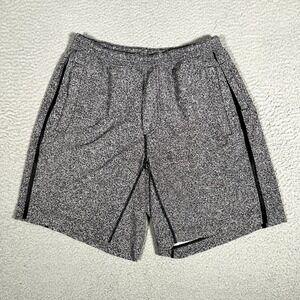 Lululemon Shorts Mens Large Gray Camo Pace‎ Breaker Lined 8" Casual Athletic Gym